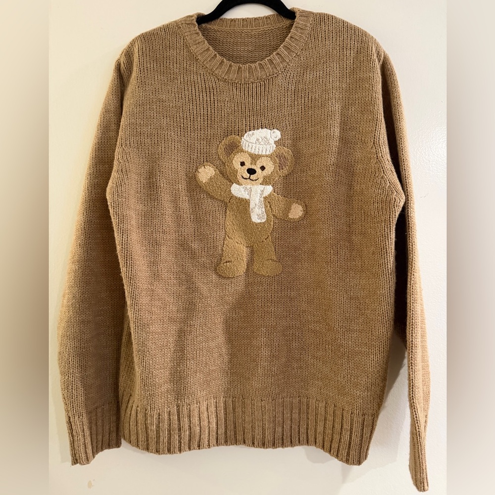 Cozy Tan Tokyo Disneyland Sweater with Duffy Bear Winter Design